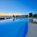 Rubini * Mykonos Town